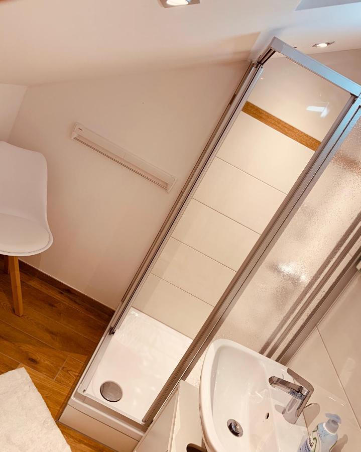 Felix Living 7, Modern & Cozy, Geilste Dachterrasse Der Stadt, 7 Schlafzimmer Apartment