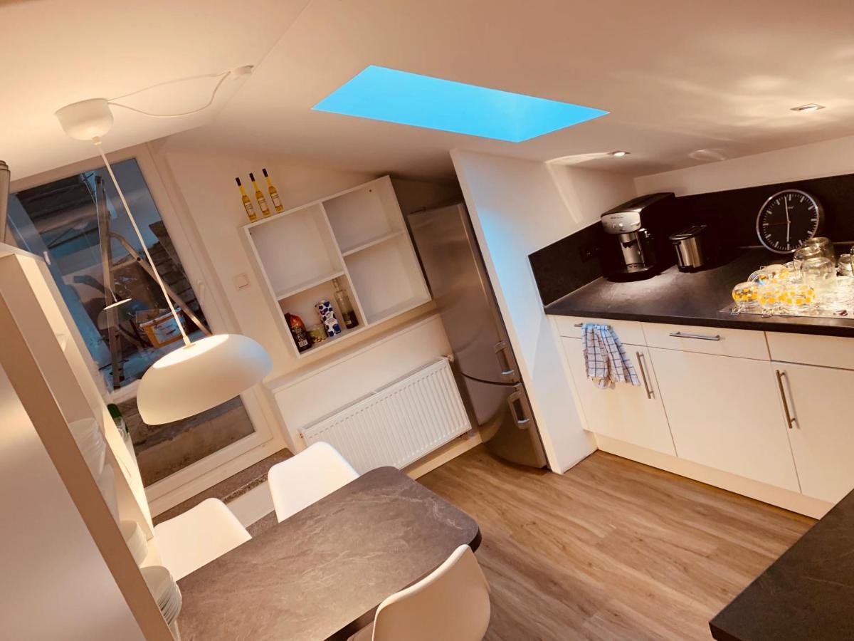 Apartment Felix Living 7, Modern & Cozy, Geilste Dachterrasse Der Stadt, 7 Schlafzimmer